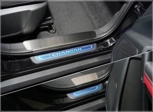 Обвес для CHANGAN CS55 2WD 1.5T 2022- Накладки на пластиковые пороги (лист шлифованный) 4шт