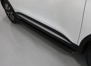Обвес для CHERY Tiggo 7 PRO 2020- Пороги алюминиевые с пластиковой накладкой (карбон черные) 1720 мм