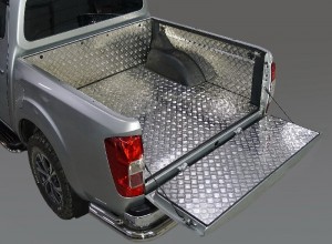 Обвес для DONGFENG DF6 2.3D AT Luxury 2022- Защитный алюминиевый вкладыш в кузов автомобиля (комплект)
