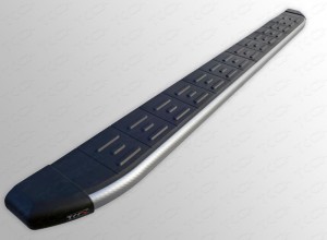 Обвес для FORD Kuga 2013-2016 Пороги алюминиевые с пластиковой накладкой (карбон серебро) 1820 мм