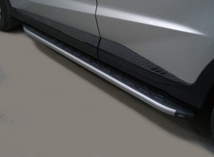 Обвес для JETOUR X70 Plus 2023 Пороги алюминиевые с пластиковой накладкой (карбон серебро) 1720 мм