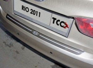 Обвес для KIA Rio 2011-2014 Накладка на задний бампер (лист шлифованный надпись RIO)