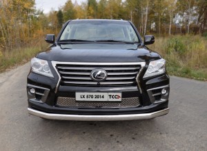 Обвес для LEXUS LX 570 Sport 2014-2015 Решетка радиатора (треугольник)