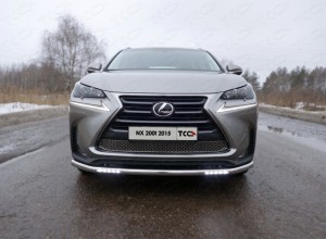 Обвес для LEXUS NX 200t 2015-2017 (кроме F-Sport) Решетка радиатора (треугольник)