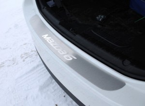 Обвес для MAZDA 6 2015-2018 Накладка на задний бампер (лист шлифованный надпись Mazda)