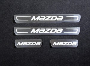 Обвес для MAZDA CX-5 2015-2016 Накладки на пороги (лист шлифованный надпись MAZDA)