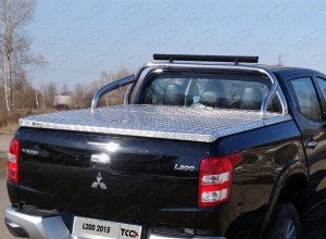 Обвес для MITSUBISHI L200 2019- Защита кузова 75х42 мм со светодиодной фарой (для крышки)