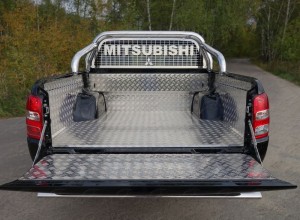 Обвес для MITSUBISHI L200 2019- Защитный алюминиевый вкладыш в кузов автомобиля (комплект)