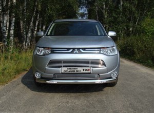 Обвес для MITSUBISHI Outlander 2012-2014 Защита передняя нижняя (овальная (с ходовыми огнями)) 75х42 мм