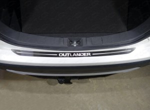 Обвес для MITSUBISHI Outlander 2015-2018 Накладка на задний бампер (лист шлифованный надпись OUTLANDER)