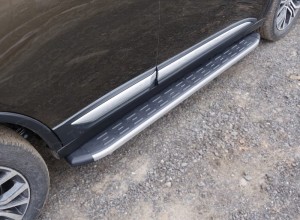 Обвес для MITSUBISHI Outlander 2018- Пороги алюминиевые с пластиковой накладкой (карбон серые) 1720 мм