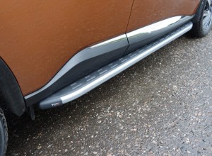 Обвес для NISSAN Murano 2016- Пороги алюминиевые с пластиковой накладкой (карбон серебро) 1820 мм