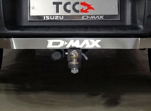 Обвес для ISUZU D-MAX 3.0D 2019- Фаркоп (оцинкованный, надпись D-MAX, шар E)