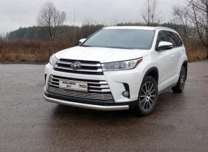 Обвес для TOYOTA Highlander 2017-2020 Защита передняя нижняя (овальная) 75х42 мм