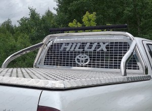 Обвес для TOYOTA Hilux 2015- Защита кузова и заднего стекла 75х42 мм со светодиодной фарой (только для кузова)