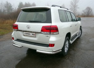 Обвес для TOYOTA Land Cruiser 200 2015- (кроме EXECUTIVE) Защита задняя (уголки двойные) 76,1/42,4 мм