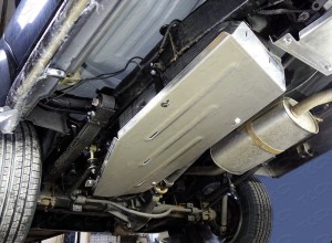 Обвес для UAZ Pickup 2016- Защита бака (алюминий)(комплект) 4мм для UAZ Pickup 2016- (с одним баком пласт-)
